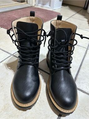 Oasis Black Lace-Up Combat Boots with Tan Welt